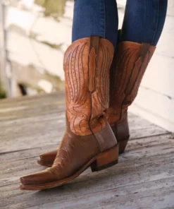 Lucchesse-inc Camilla Stud :: Tan BOOTS